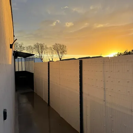 Cozy With Terrace * Cers