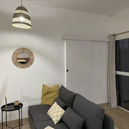 Cozy With Terrace