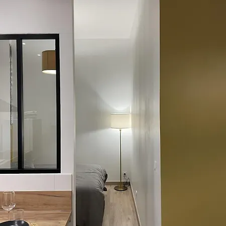 Cozy With Terrace Apartmán Cers